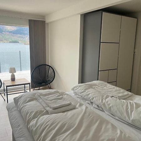 Trolltun, Frystevegen 4 Hotel Улвик Екстериор снимка