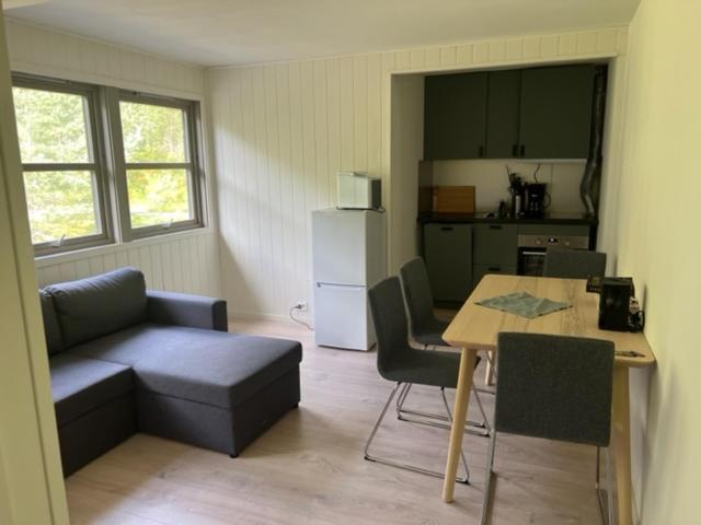 Trolltun, Frystevegen 4 Hotel Улвик Екстериор снимка